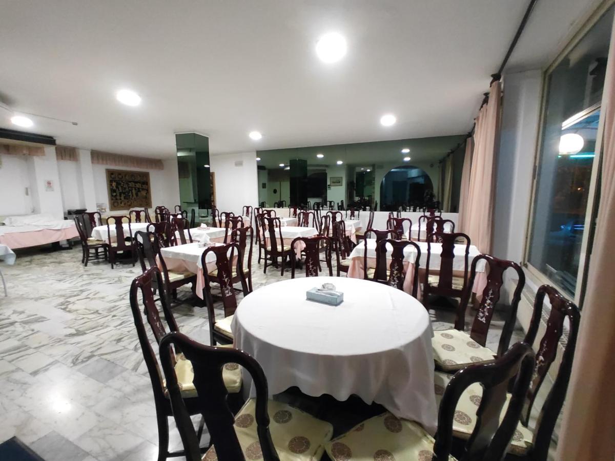 Hotel Sorriso Сан Ремо Екстериор снимка